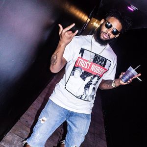 Meet your Posher, Devonte